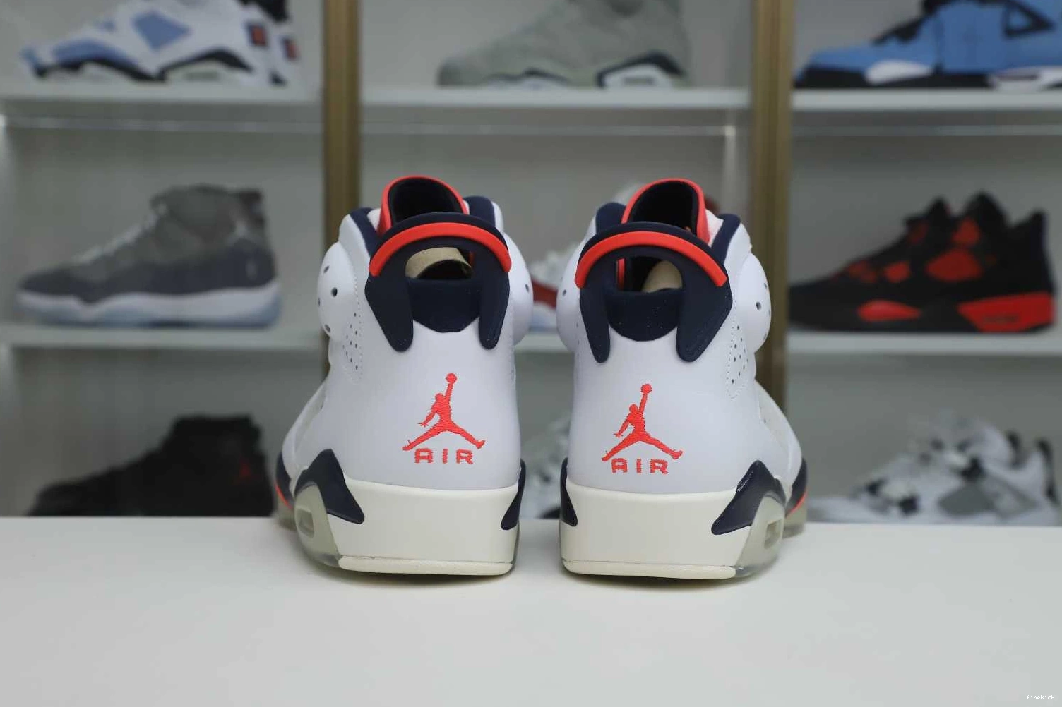 AIR 6 JORDAN RETRO 'TINKER' 1110